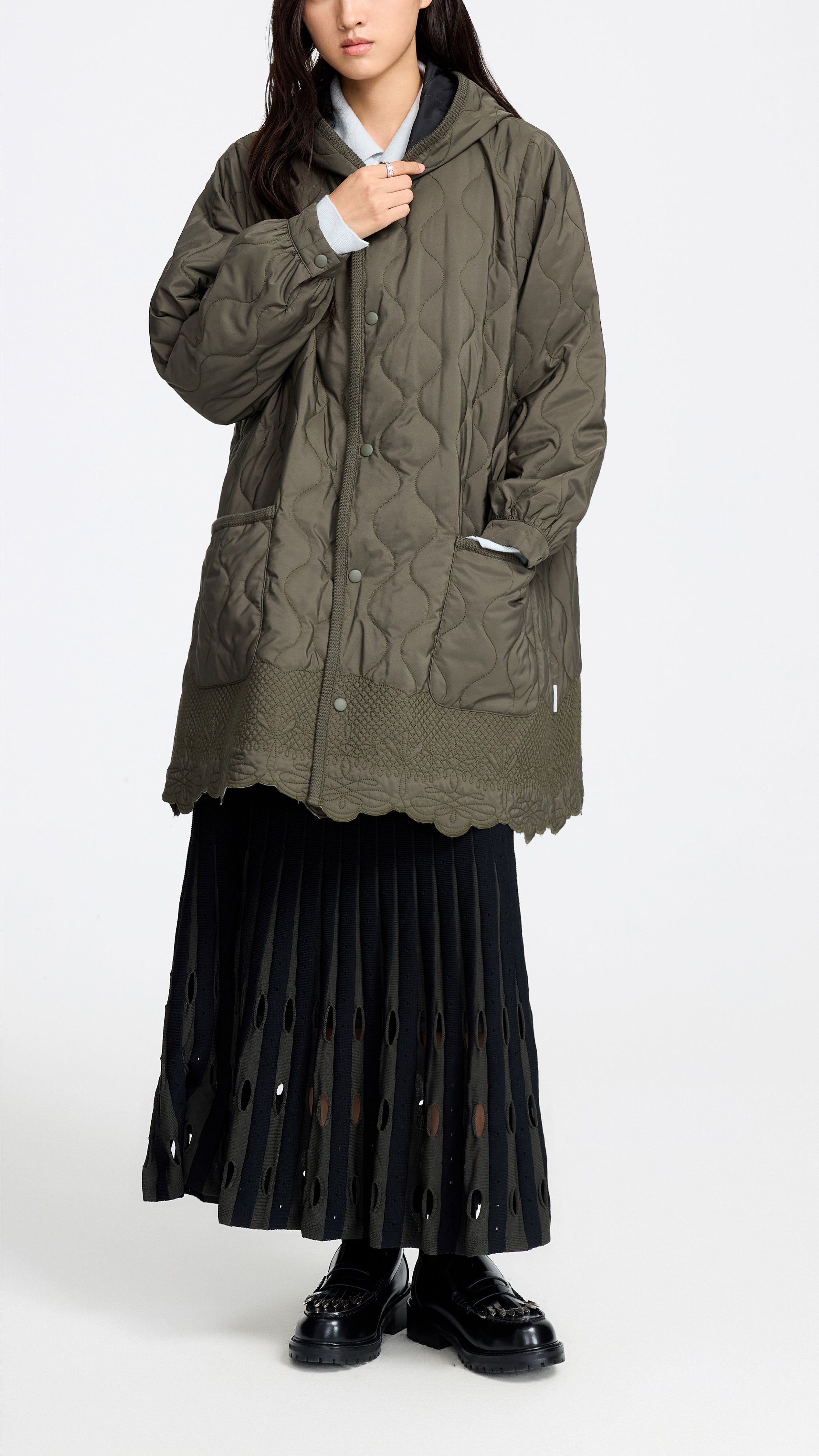 Contrast Color Pleated Knit Skirt